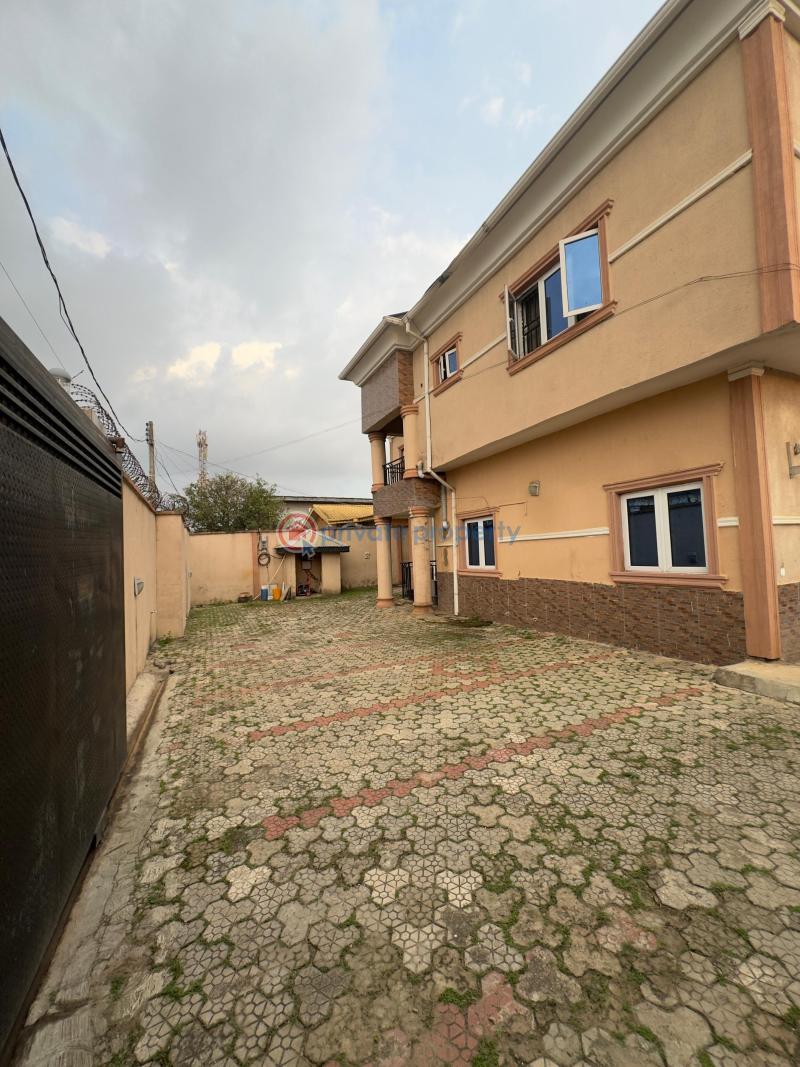4 bedroom Semi detached Duplex For Sale Aare Avenue, Oluyole Estate, Ibadan Oluyole Estate Ibadan Oyo - 6