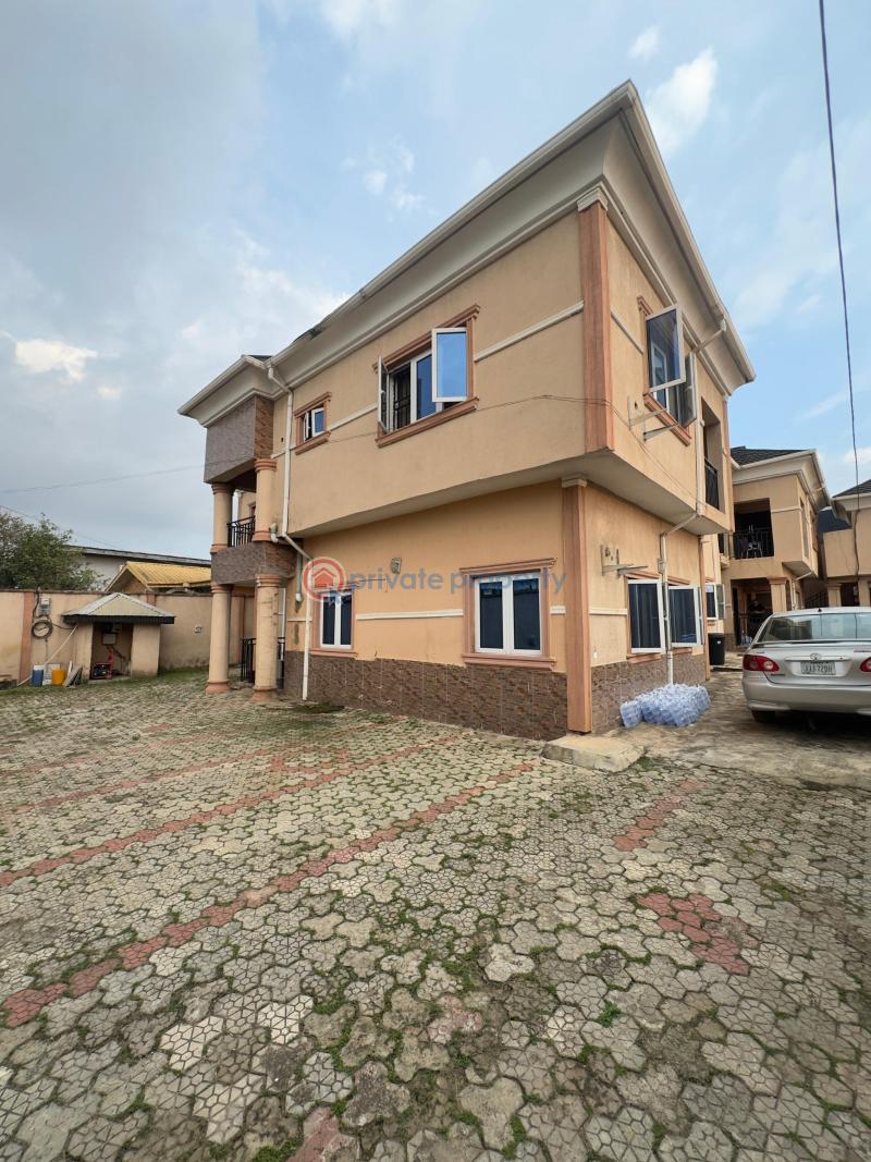 4 bedroom Semi detached Duplex For Sale Aare Avenue, Oluyole Estate, Ibadan Oluyole Estate Ibadan Oyo - 2