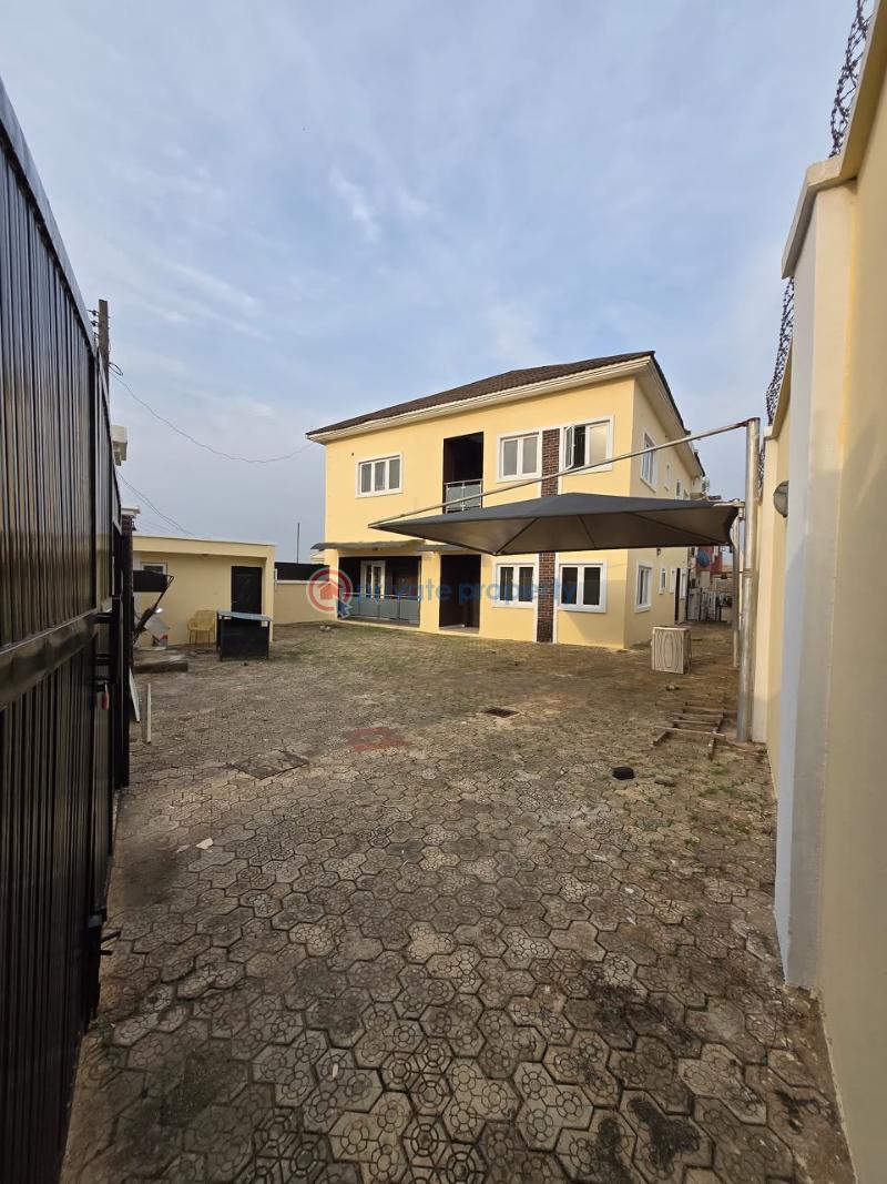House For Sale Kolapo Ishola Gra, Ibadan Ibadan Oyo - 24
