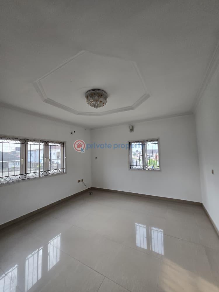 House For Sale Kolapo Ishola Gra, Ibadan Ibadan Oyo - 25