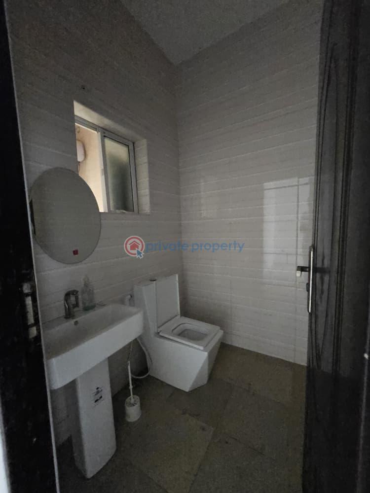 House For Sale Kolapo Ishola Gra, Ibadan Ibadan Oyo - 9