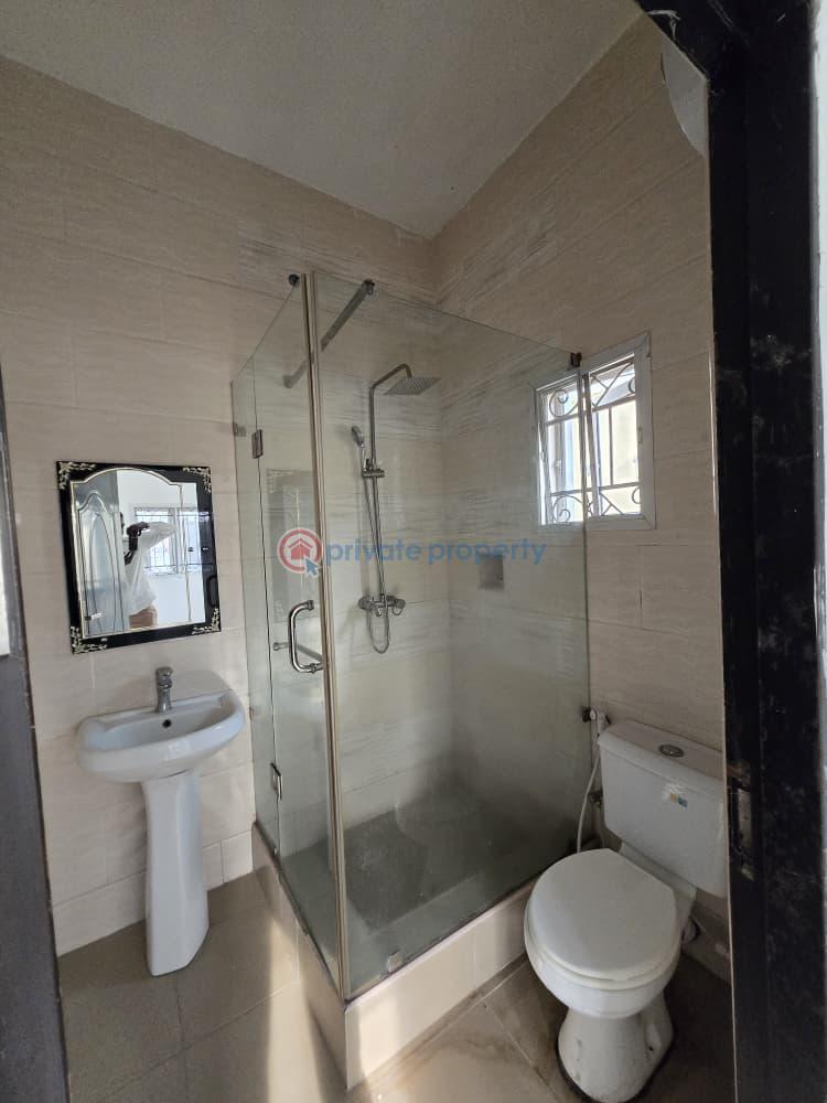 House For Sale Kolapo Ishola Gra, Ibadan Ibadan Oyo - 20
