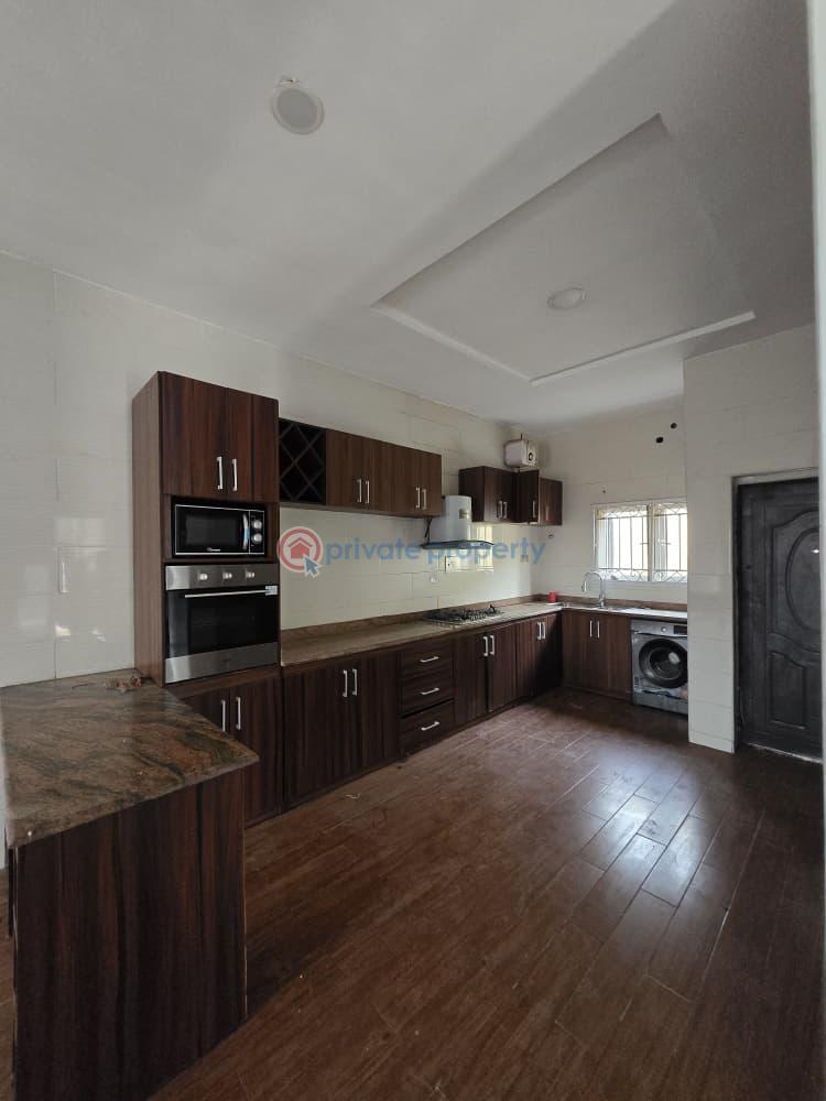 House For Sale Kolapo Ishola Gra, Ibadan Ibadan Oyo - 8