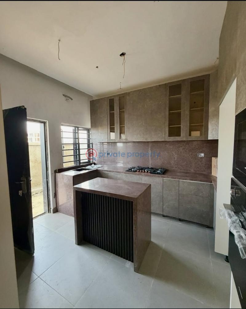 4 bedroom Semi detached Duplex For Sale Osapa Lekki Lagos - 4