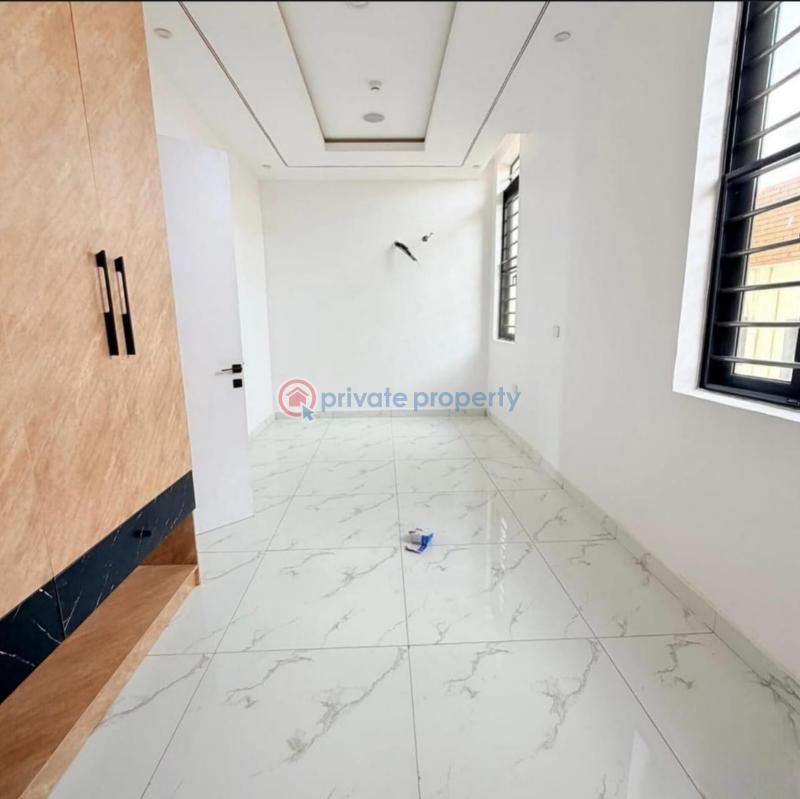 4 bedroom House For Sale Ogudu GRA Lagos - 2