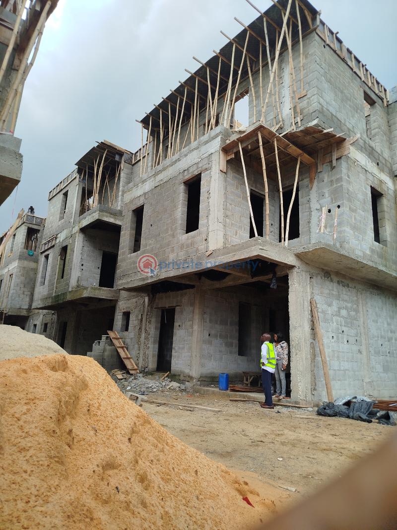 4 bedroom Semi detached Duplex For Sale Mende Maryland Lagos - 7