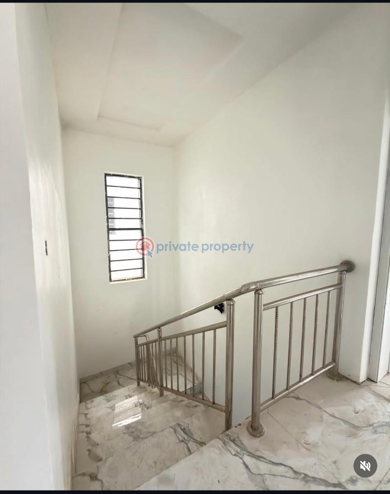 4 bedroom Detached Duplex For Sale Magodo GRA Phase 1 Ojodu Lagos - 8