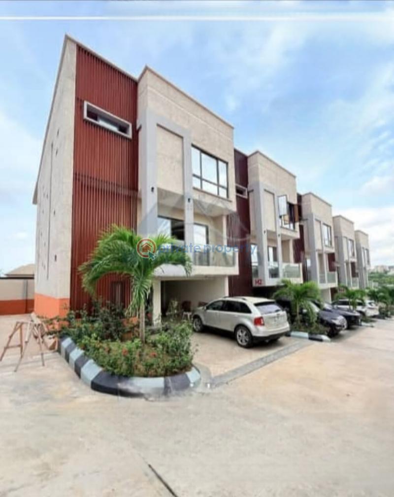 4 bedroom Detached Duplex For Sale Omole Phase 1 Ojodu Lagos - 1