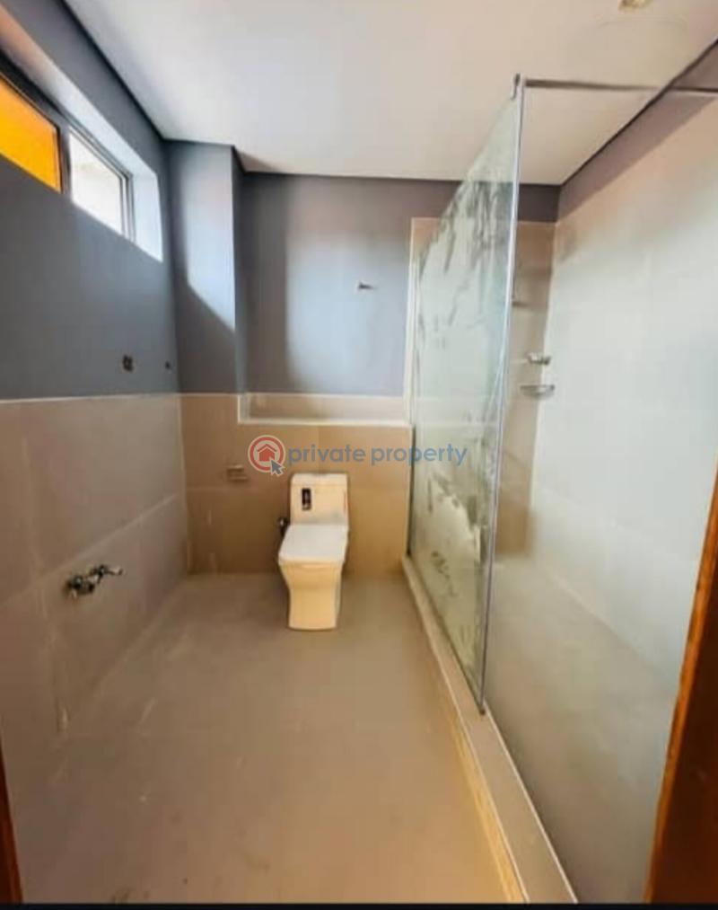 4 bedroom Detached Duplex For Sale Omole Phase 1 Ojodu Lagos - 0