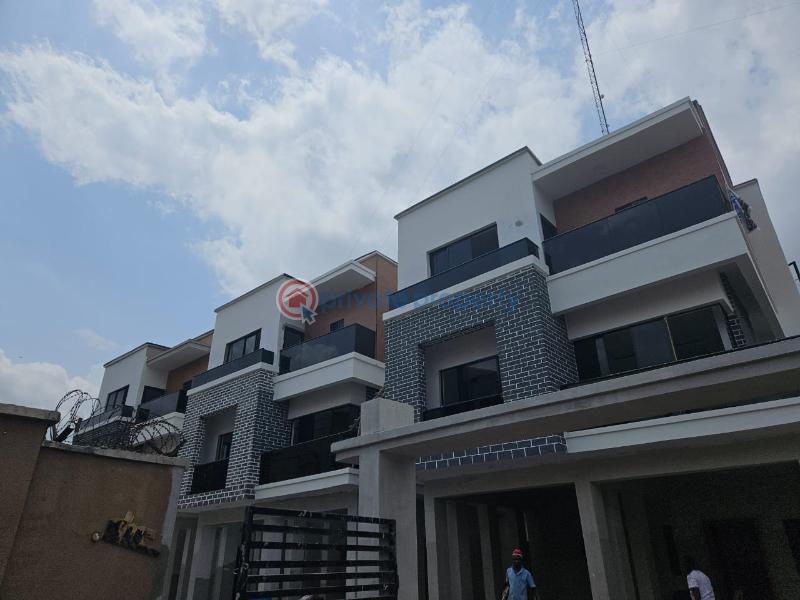 4 bedroom Duplex For Sale Cmd Road Kosofe/Ikosi Lagos - 1