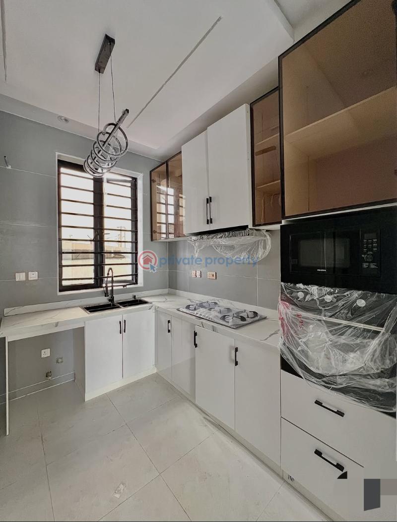 4 bedroom Detached Duplex For Sale Ikota Lekki Lagos - 4