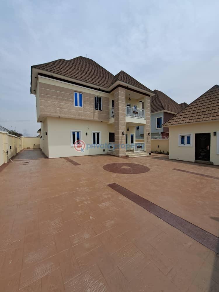 4 bedroom Detached Duplex For Sale Galadimawa Abuja Phase 3  - 3