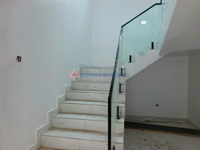 4 bedroom duplex with bq - 2 5 bedroom Duplex For Sale Aerodrome Gra Samonda Ibadan Oyo - 2