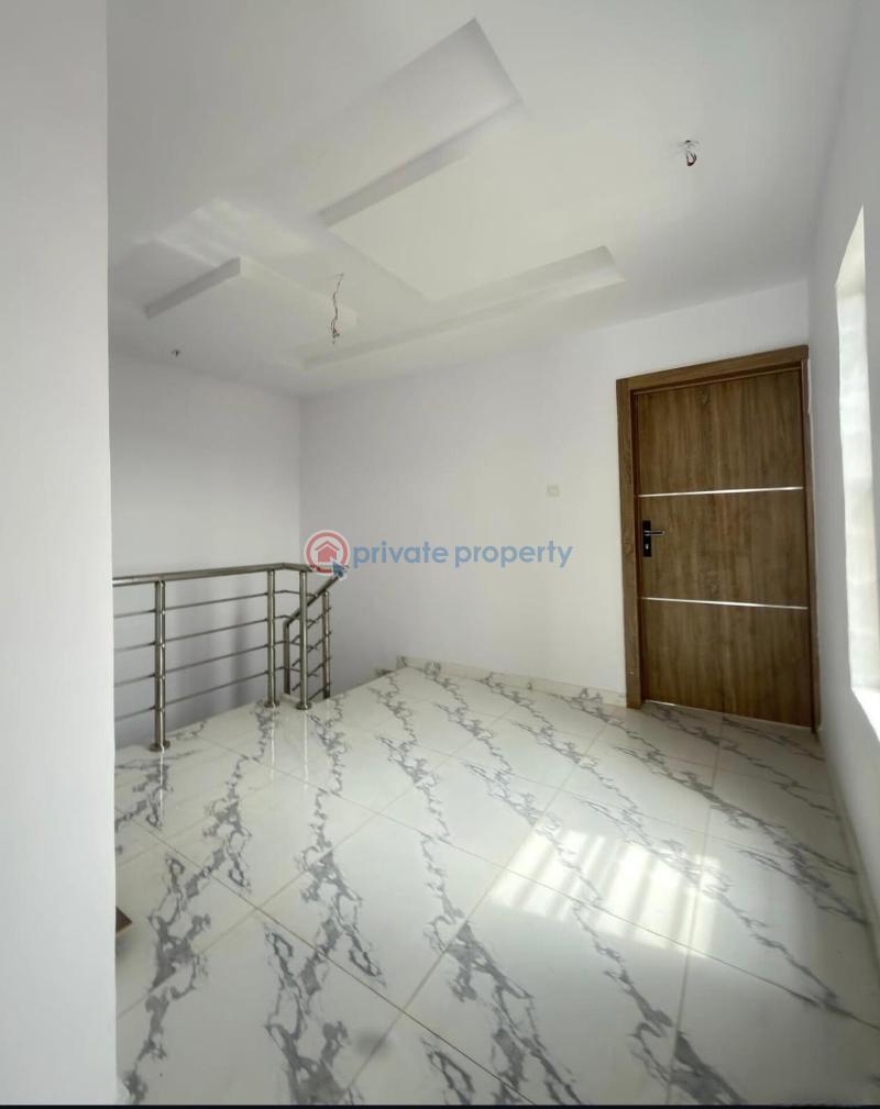 4 bedroom Semi detached Duplex For Sale Anthony Village Maryland Lagos - 12