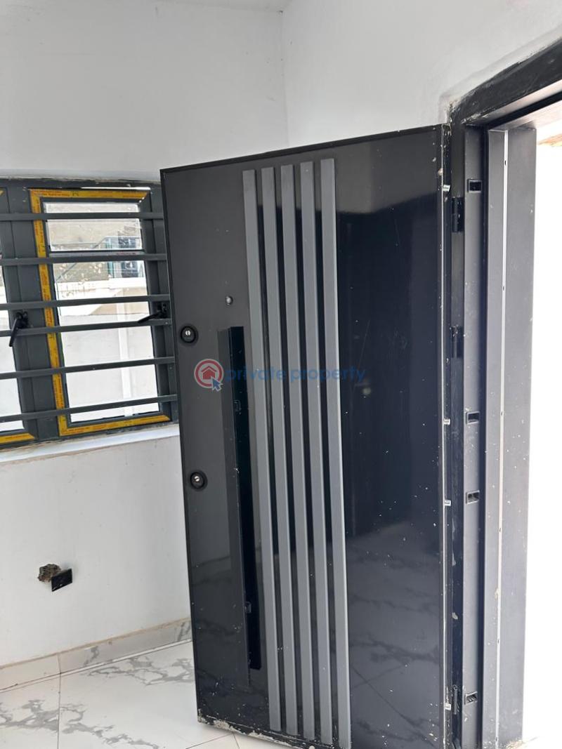 4 bedroom duplex with bq for sale at purple gate oluyole estate ibadan.. - 6 4 bedroom Detached Duplex For Sale Purple Gate, Oluyole Estate Oluyole Estate Ibadan Oyo - 6