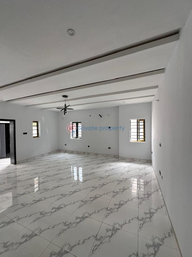 4 bedroom Detached Duplex For Sale Purple Gate, Oluyole Estate Oluyole Estate Ibadan Oyo - 0