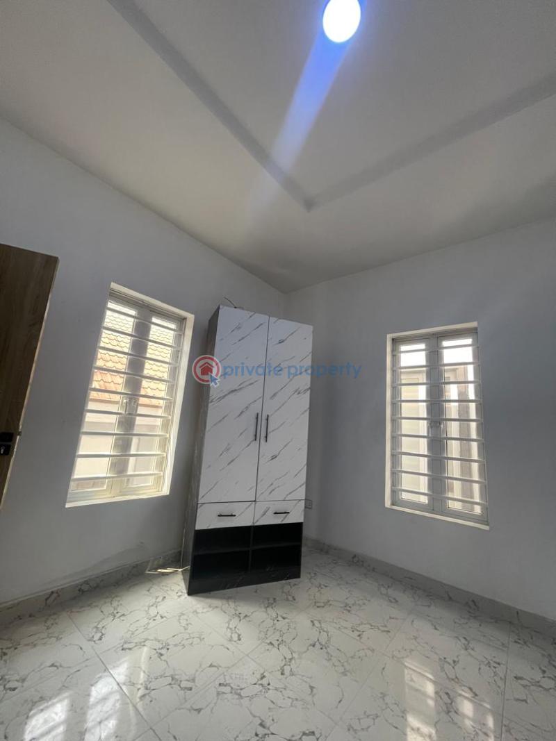 4 bedroom duplex with bq, in a a secured estate - 16 4 bedroom Duplex For Rent Close To The Bus Stop Agungi Lekki Lagos - 16