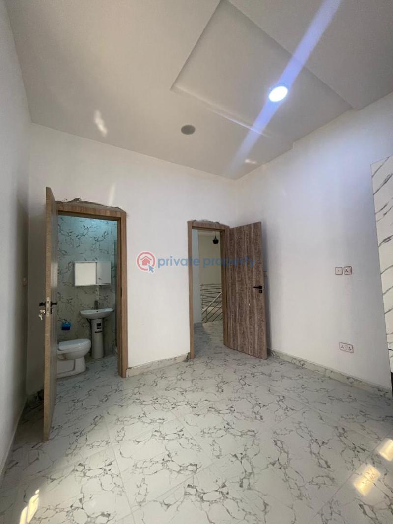 4 bedroom duplex with bq, in a a secured estate - 12 4 bedroom Duplex For Rent Close To The Bus Stop Agungi Lekki Lagos - 12