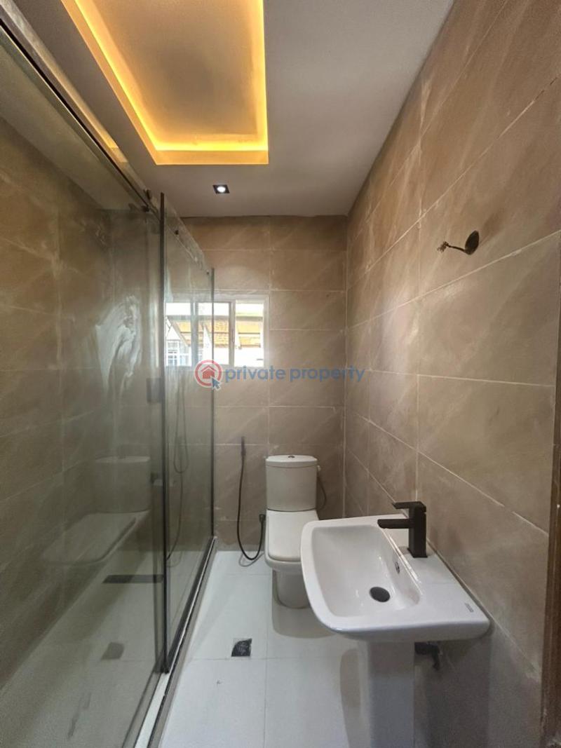 4 bedroom House For Rent Lekki Lagos - 4