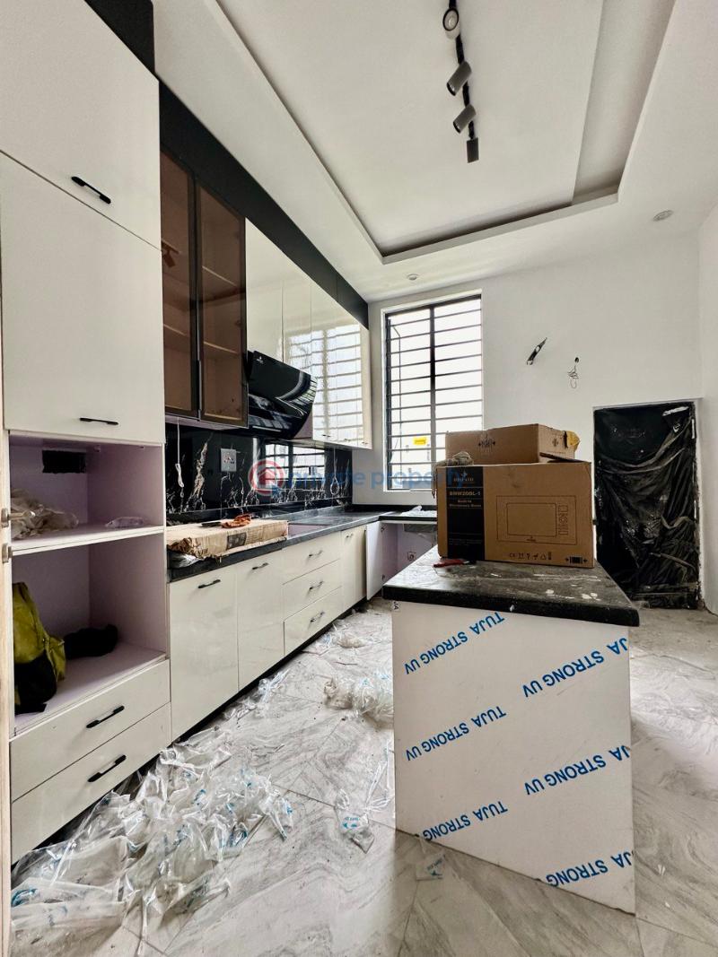 4 bedroom Detached Duplex For Sale Chevron Axis Lekki Phase 1 Lagos - 6