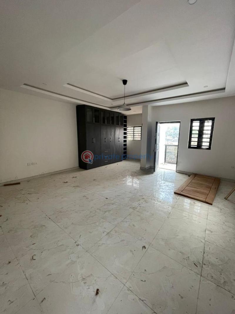 4 bedroom Detached Duplex For Sale Carlton Gate Akobo Ibadan Oyo - 1