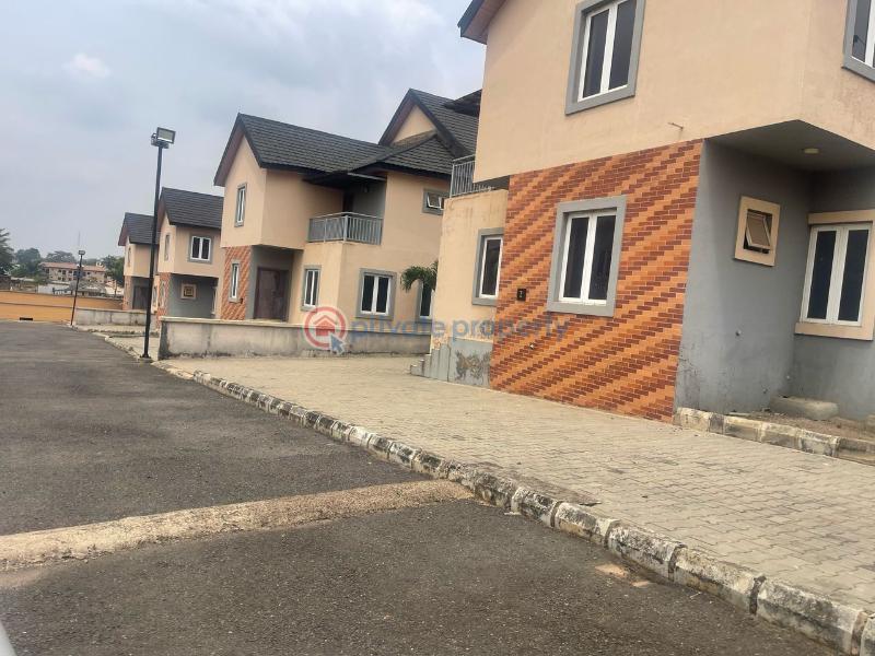 4 bedroom Duplex For Sale Agodi Gra Ibadan Oyo - 13