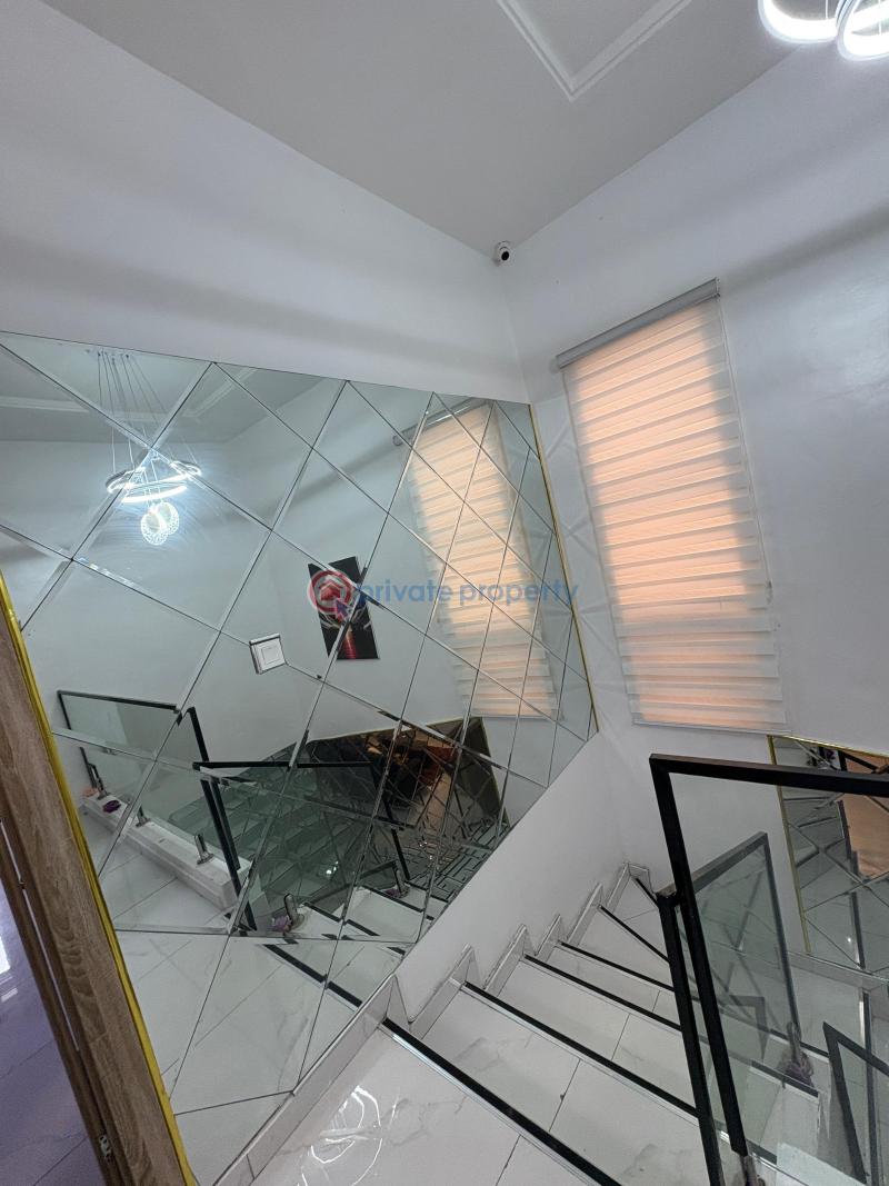 4 bedroom Flat & Apartment For Rent Dpk Estate Orchid Road Lekki Lagos - 1
