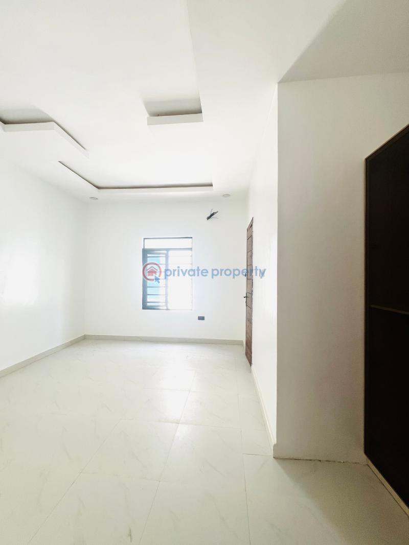 4 bedroom Semi detached Duplex For Sale Ologolo Lekki Lagos - 11