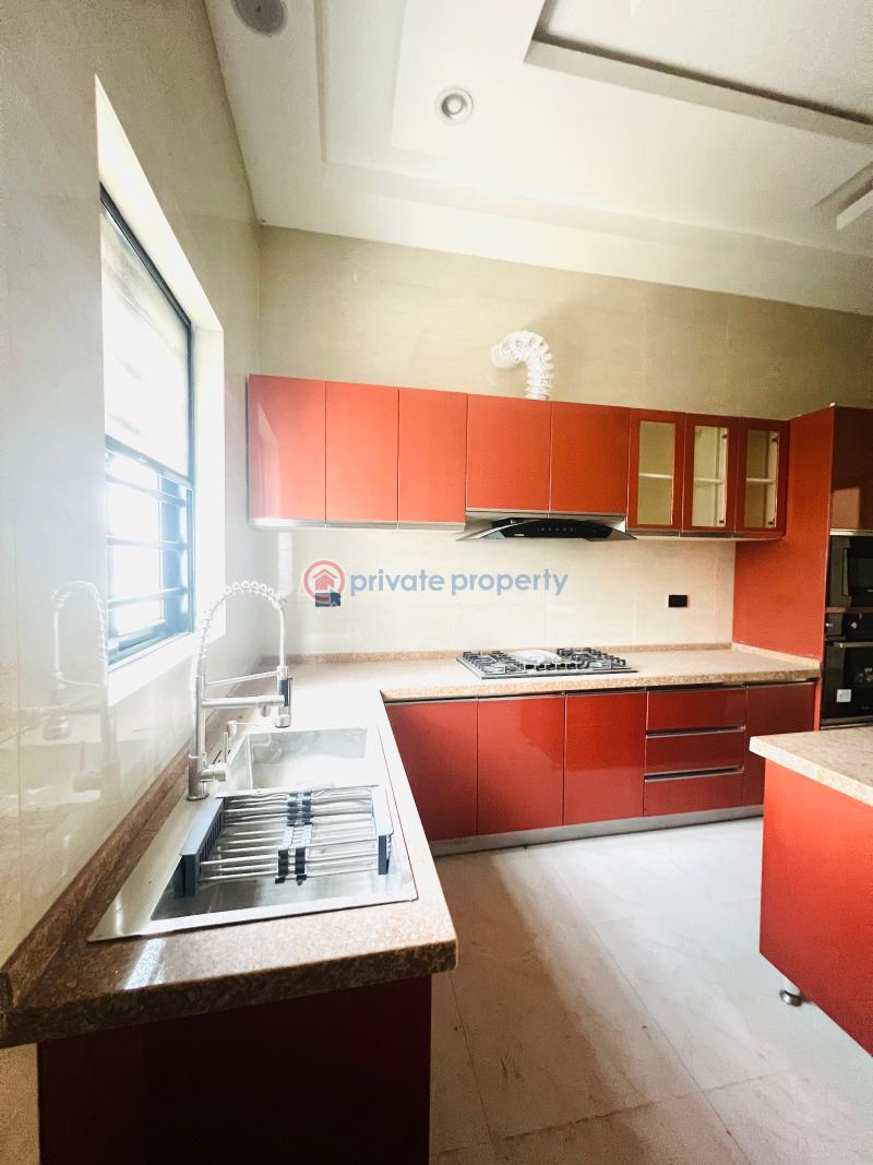 4 bedroom Semi detached Duplex For Sale Ologolo Lekki Lagos - 3