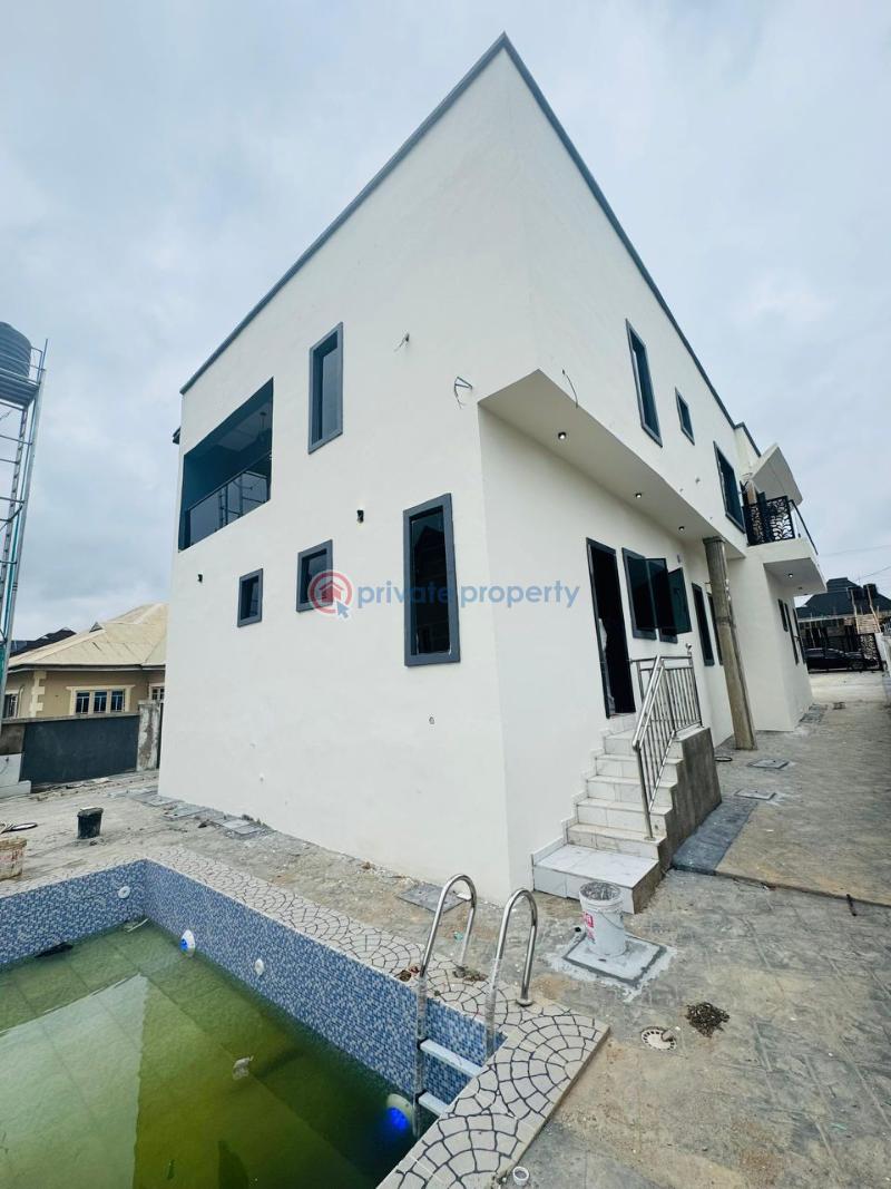 4 bedroom Duplex For Sale Carlton Gate Estate, Akobo Ibadan Oyo - 11