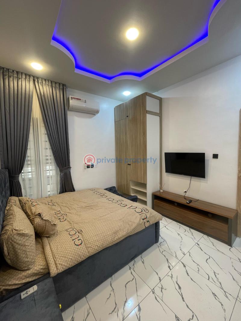 4 bedroom duplex with swimming pool and gym - 13 4 bedroom House Short let Ologolo Lekki Lagos - 13