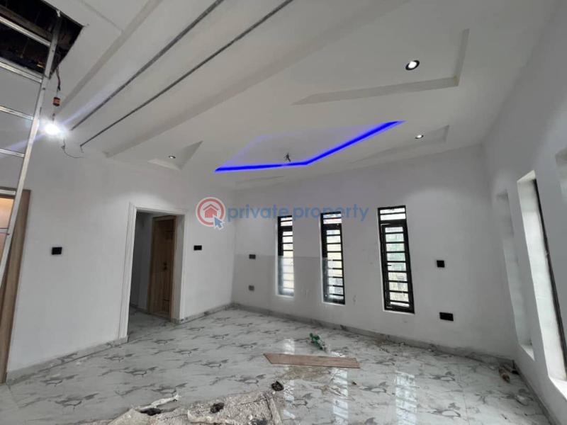 House For Sale Adeoje Estate, Akala Express, Ibadan Ibadan Oyo - 2