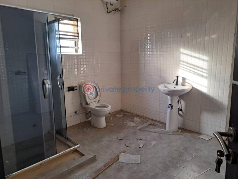 4 bedroom ensuite - 13 4 bedroom Detached Duplex For Sale Walter Siffre Ifako Gbagada Ifako-Gbagada Lagos - 13