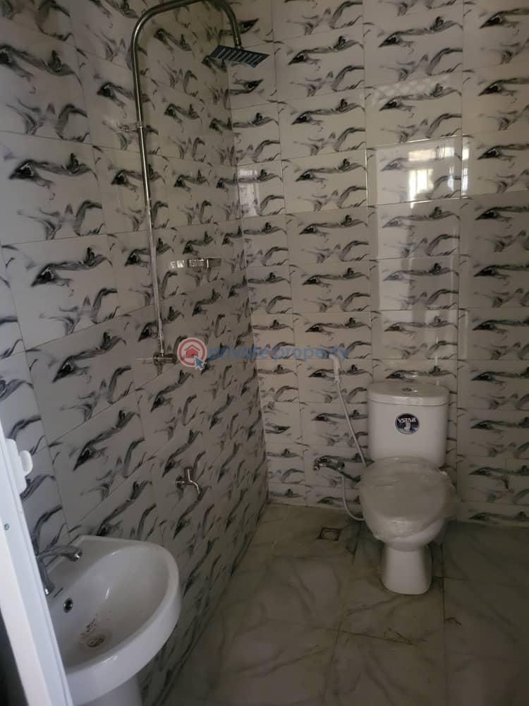 4 bedroom Block Of Flats For Rent Bashorun Market, Ibadan Basorun Ibadan Oyo - 8