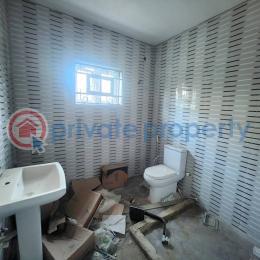 4 bedroom Detached Bungalow For Sale Makoni Event Centre, Idi Gbaro Ologuneru Ibadan Ibadan Oyo - 7