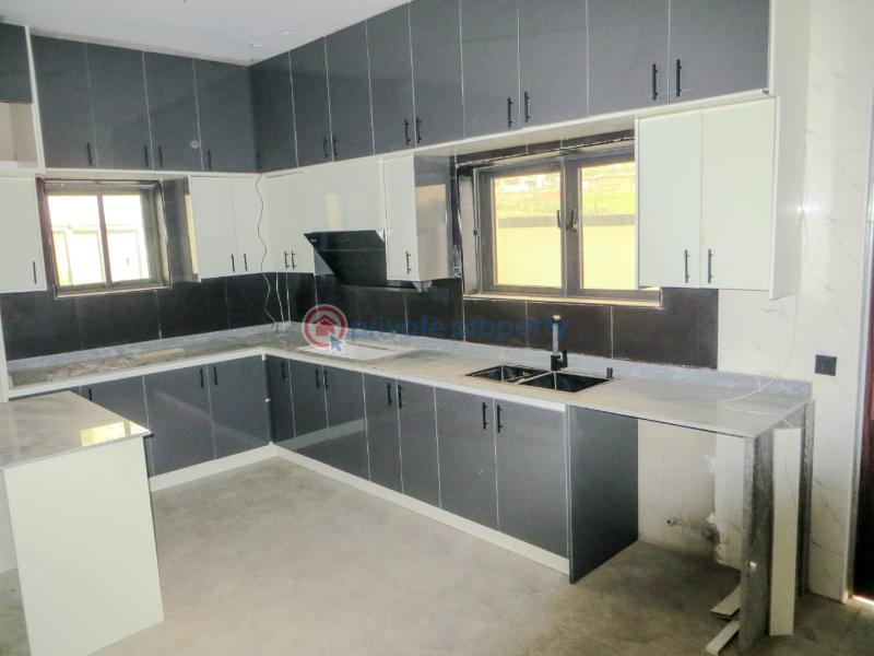 4 bedroom Detached Duplex For Sale Street Guzape Abuja Phase 1  - 2