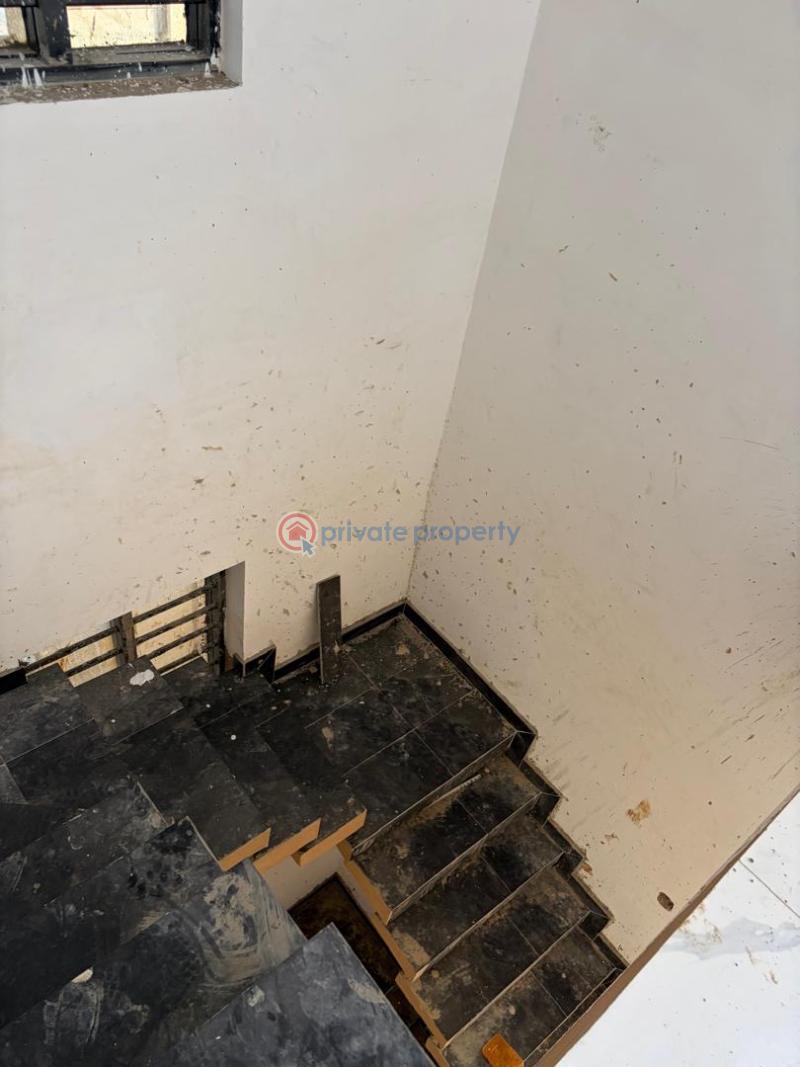 4 bedroom Detached Duplex For Sale Gbagada Lagos - 11