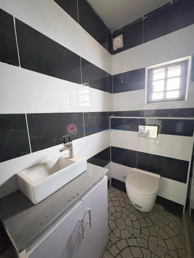 House For Sale Kolapo Ishola Gra, Akobo, Ibadan Ibadan Oyo - 7