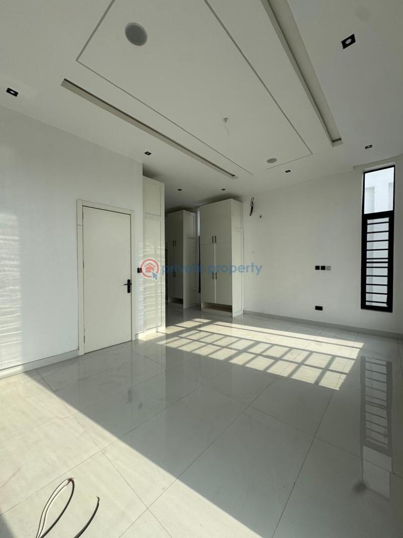 4 bedroom Detached Duplex For Sale Sangotedo Lagos - 5