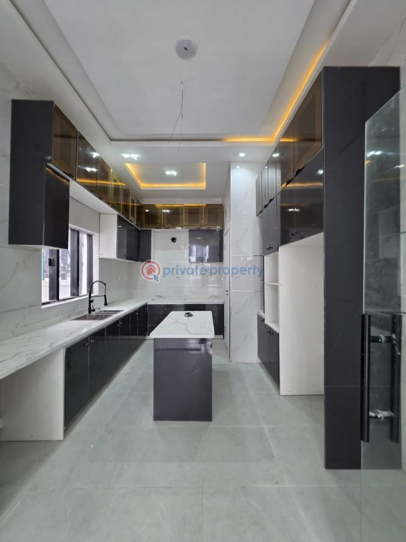 4 bedroom Detached Duplex For Sale Chevron Drive Lekki Lagos - 5