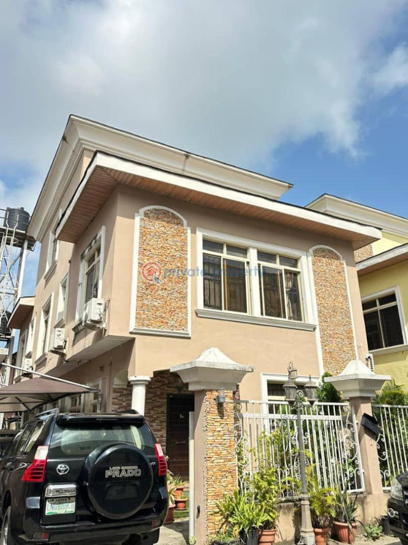 4 bedroom Detached Duplex For Sale Oniru Victoria Island Lagos - 1
