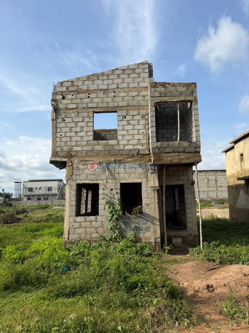 4 bedroom Detached Duplex For Sale Lugbe Abuja Phase 4  - 1
