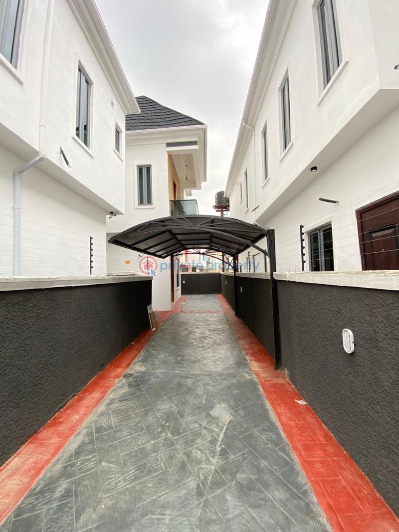 4 bedroom Detached Duplex For Sale Ikota Lekki Lagos - 1