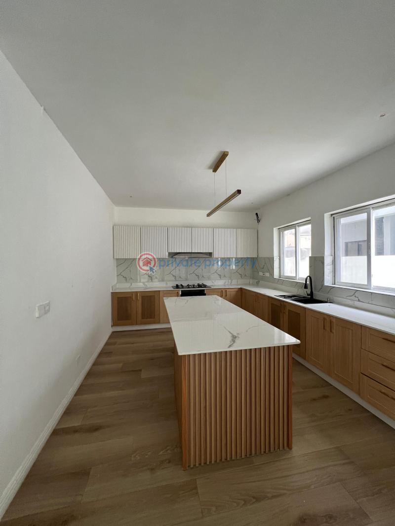 5 bedroom Duplex For Sale Ikota Lekki Lagos - 13