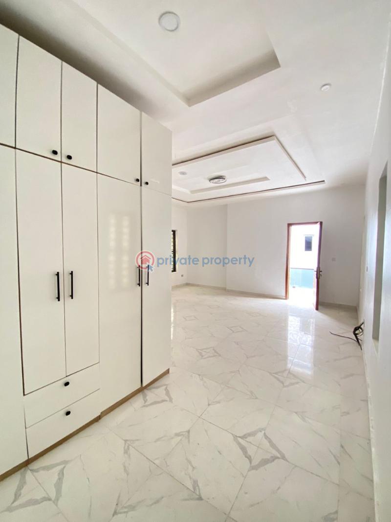 4 bedroom Detached Duplex For Sale Ikota Lekki Lagos - 3