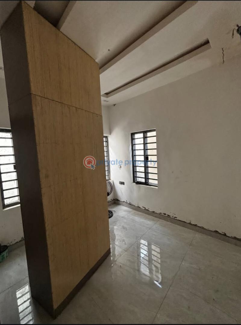 4 bedroom Detached Duplex For Sale Magodo Isheri Ojodu Lagos - 8