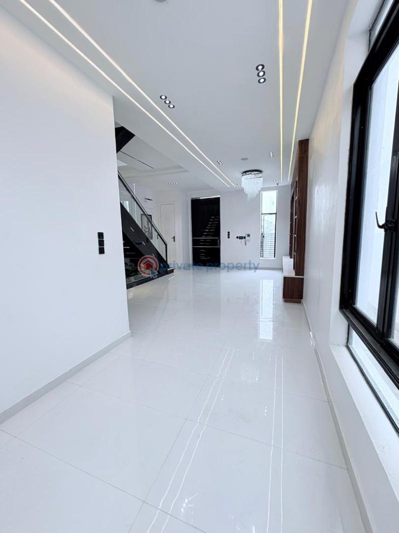 4 bedroom Detached Duplex For Sale Chevron Drive Lekki Lagos - 4