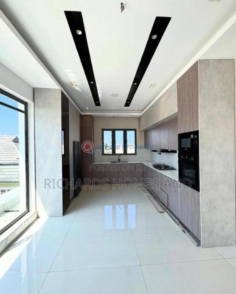 4 bedroom Flat & Apartment For Rent Lekki Phase 1 Lagos - 4