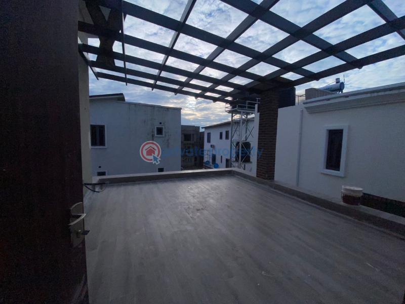 4 bedroom Detached Duplex For Sale Wuye Abuja Phase 2  - 6