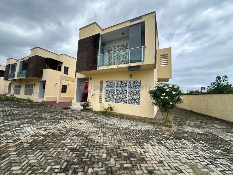 4 bedroom Detached Duplex For Rent Abraham Adesanya Ajah Lagos
